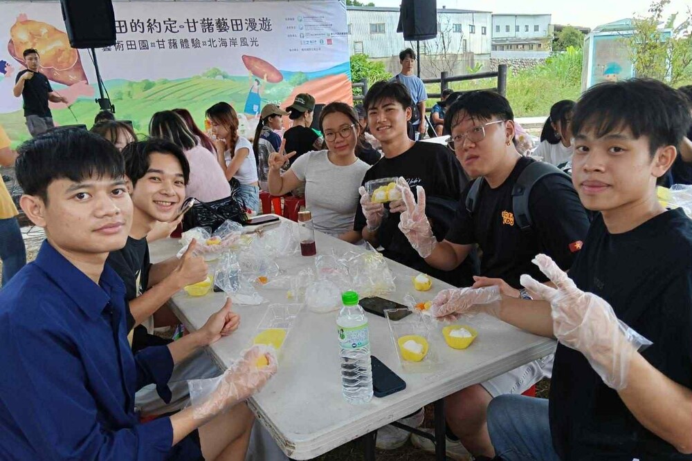 帶著真理觀光的國際學系的體驗生台灣的鄉食農教學